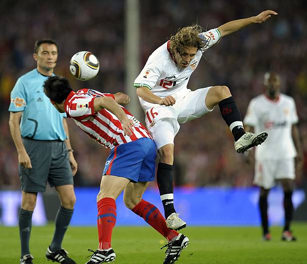 代足球中的 代足球中的