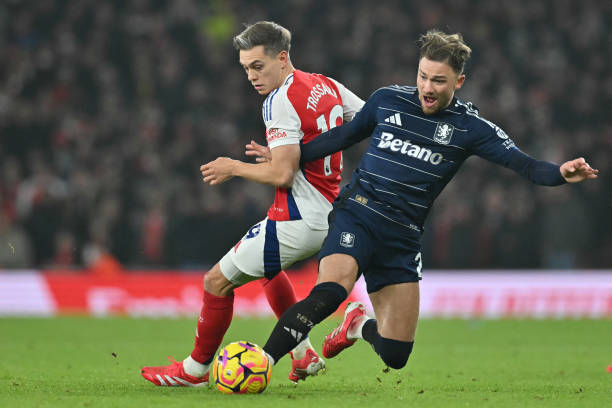 而不仅仅依 而不仅仅依