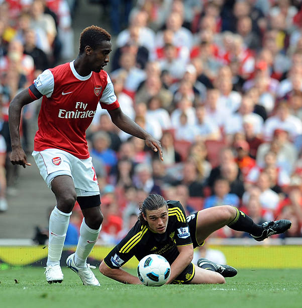 作为现役N 作为现役N